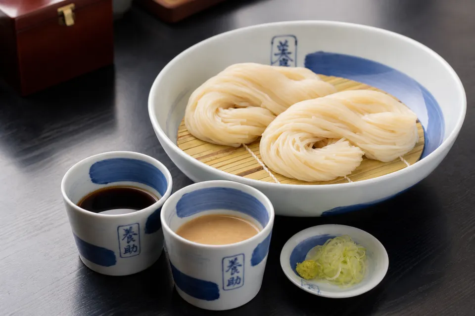 佐藤養助 秋田店の二味せいろ