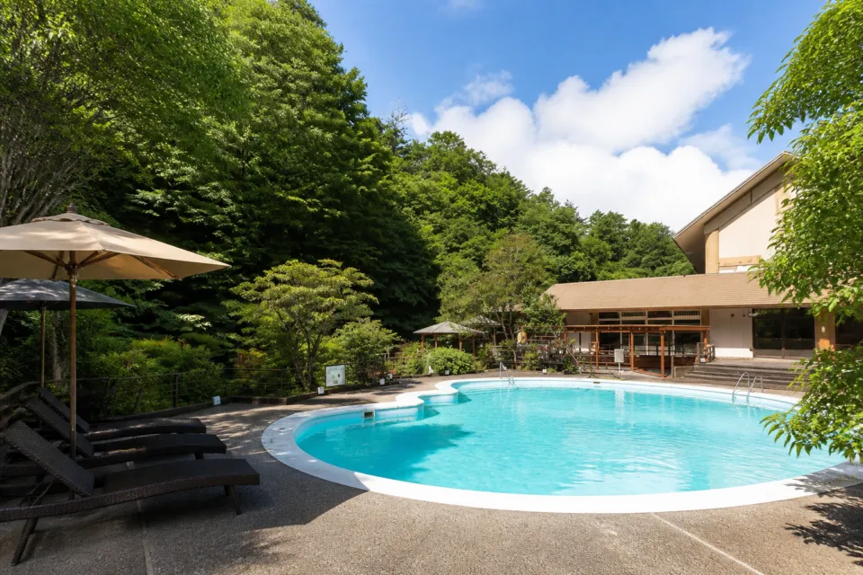 四万たむらの温泉プール