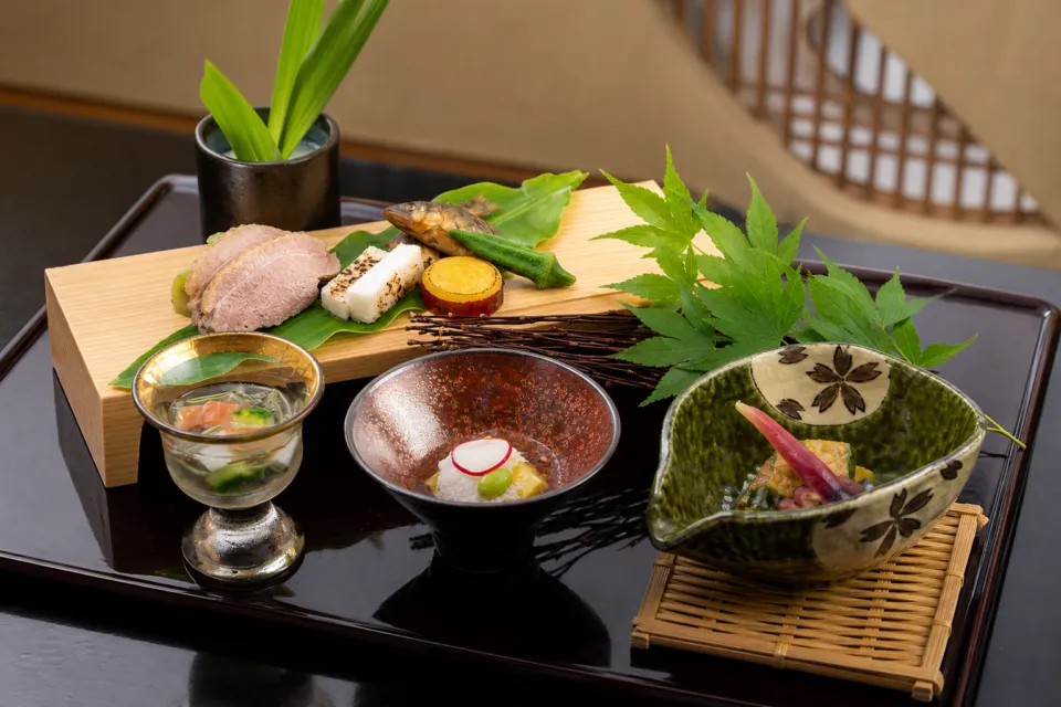 四万たむらの夕食料理