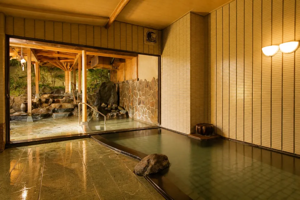 松泉閣 花月の庭園風呂 いろはの湯