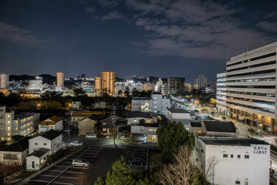 天然温泉 葵の湯 スーパーホテル岡崎の市街地夜景