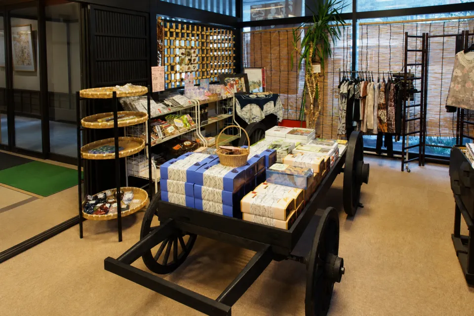 鈴の宿 登府屋旅館の売店