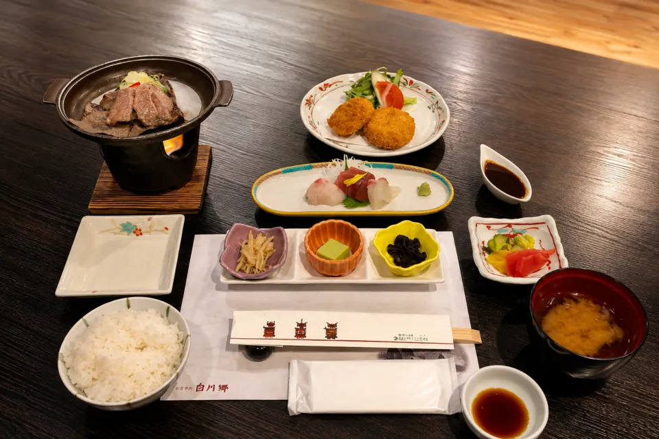 高山グリーンホテルの和食膳