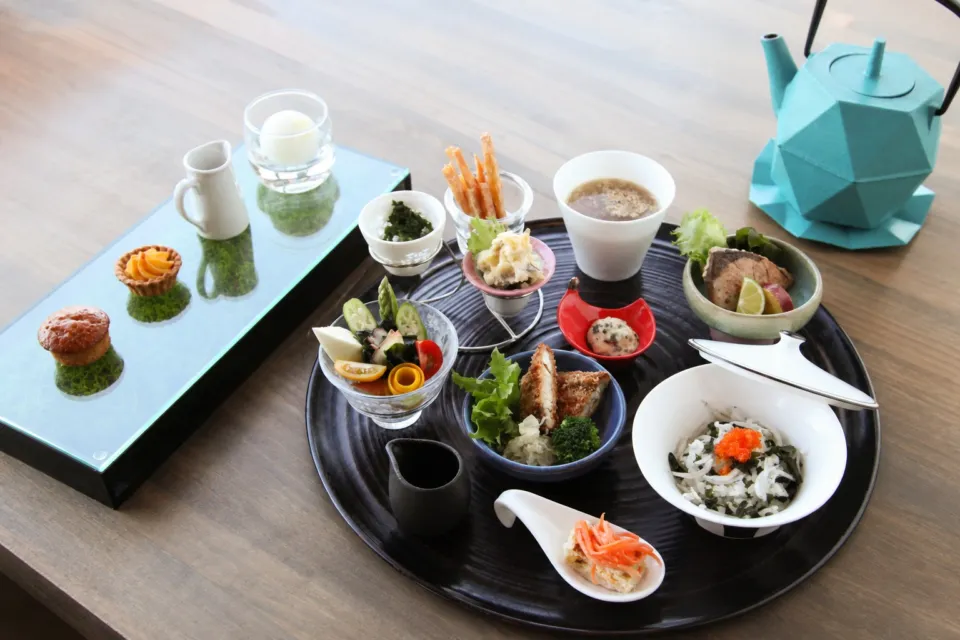 テラスカフェ オーゲのうずの幸プレートの全景