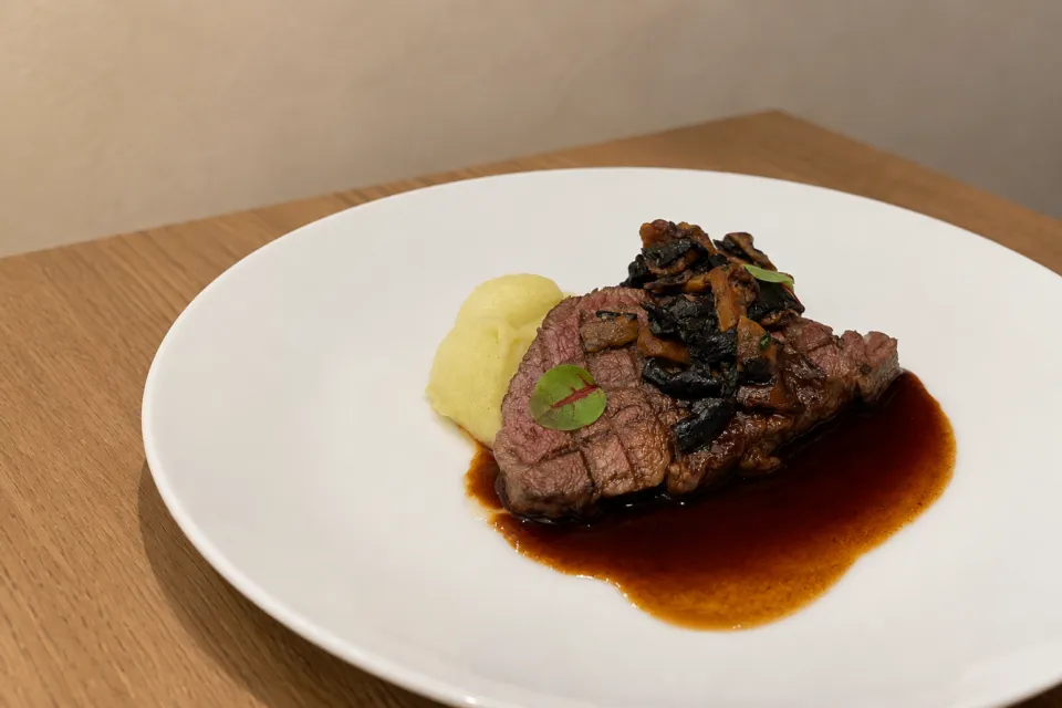 THE THOUSAND KYOTOの牛肉料理