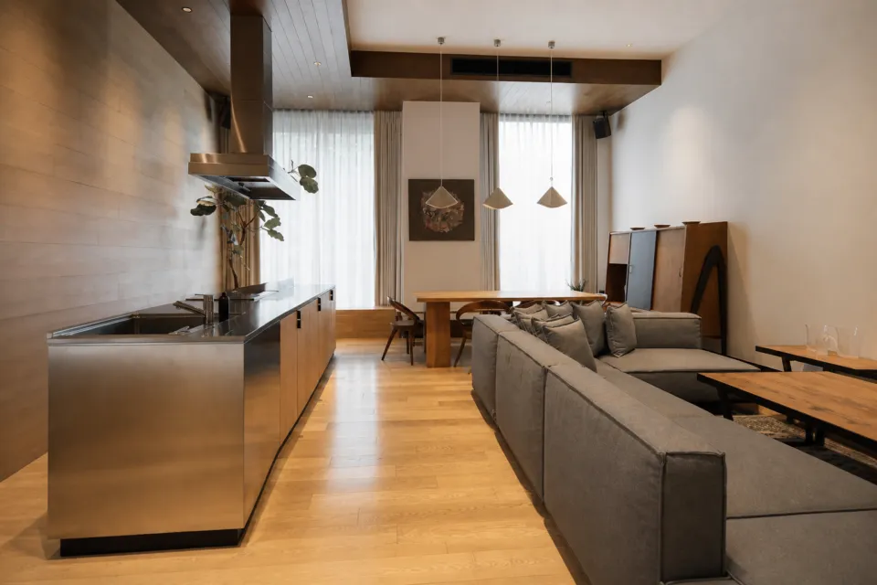 TRUNK(HOTEL) CAT STREETのダイニングスイート