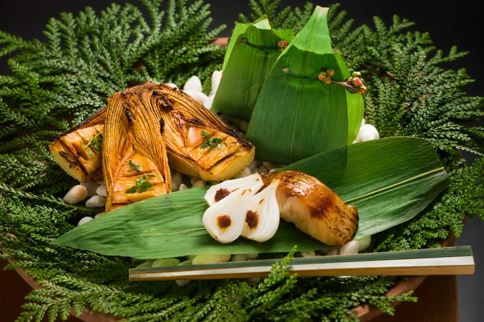 つば甚の夜会席の料理