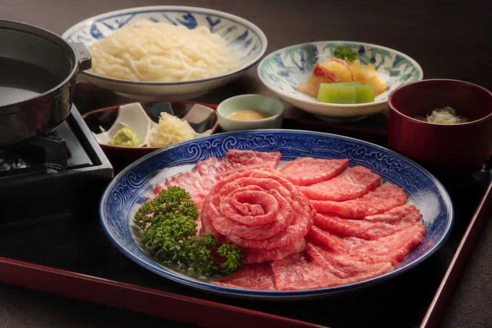 蔵王四季のホテルの山形牛の料理