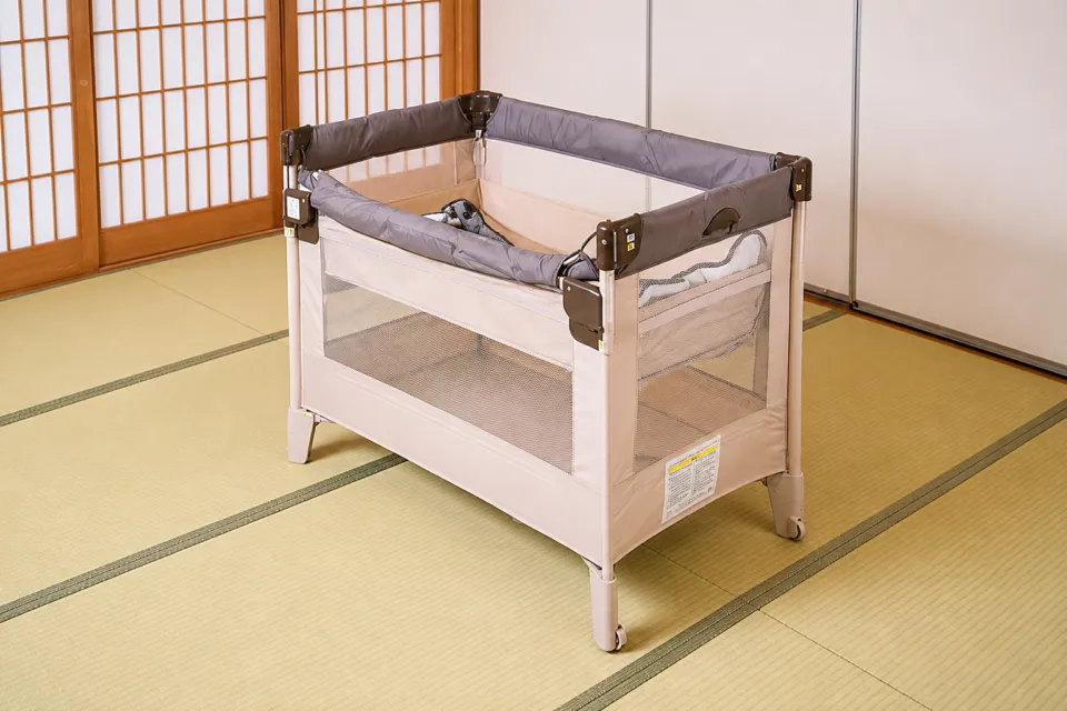 秋田温泉さとみの貸出用ベビーベッド