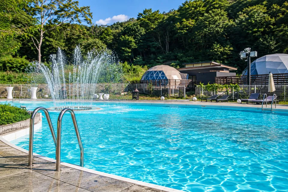 秋保温泉 旅館 蘭亭の屋外プール