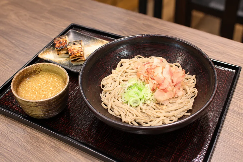あみだそば 福の井の越前おろしそばと焼鯖寿司のセット
