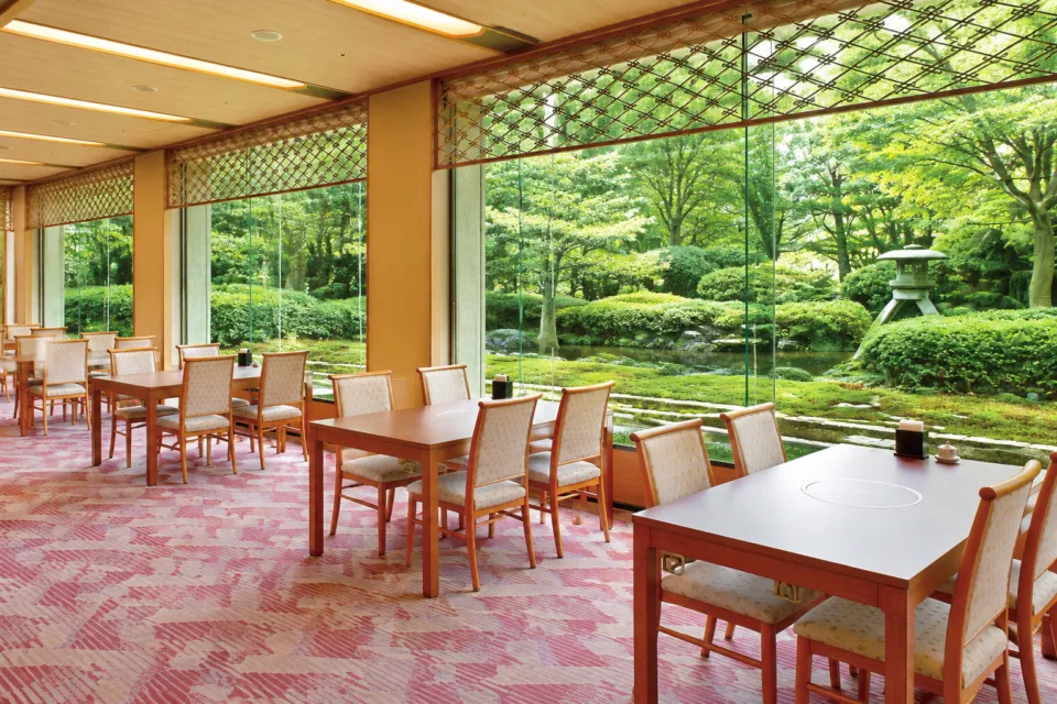 ANAクラウンプラザホテル金沢の日本料理「雲海」の店内