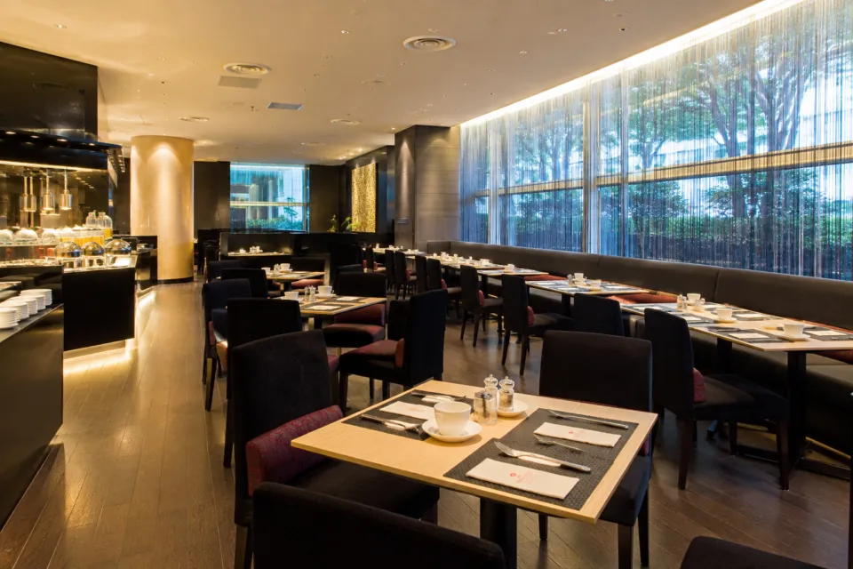ANAクラウンプラザホテル金沢の「The CASCADE」の店内