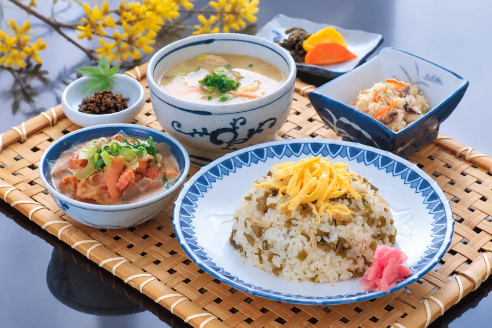 あそ路のたかなめし定食