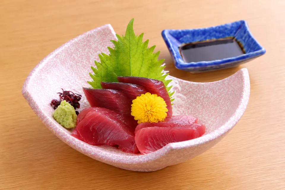 びびんやのまぐろの刺身