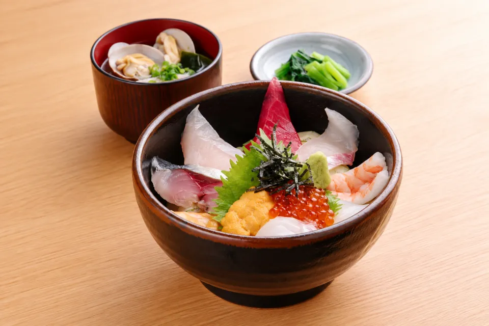 びびんやの海鮮丼