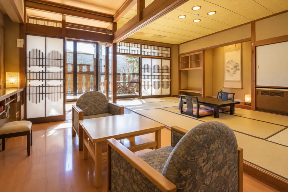 望川館の川の寮四季彩の和室