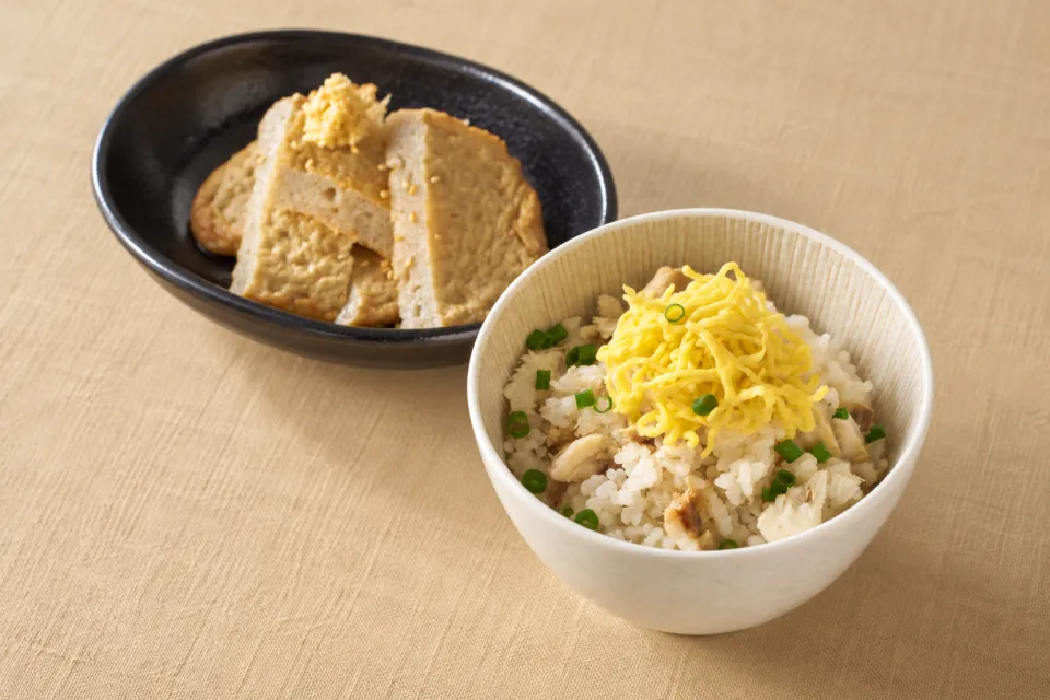 カンデオホテルズ松山大街道の愛媛らしい鯛めしを盛り付けた朝食