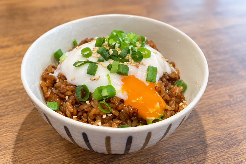 だし廊-DASHIRO-仙台南町通り本店の卵とねぎをのせたご飯