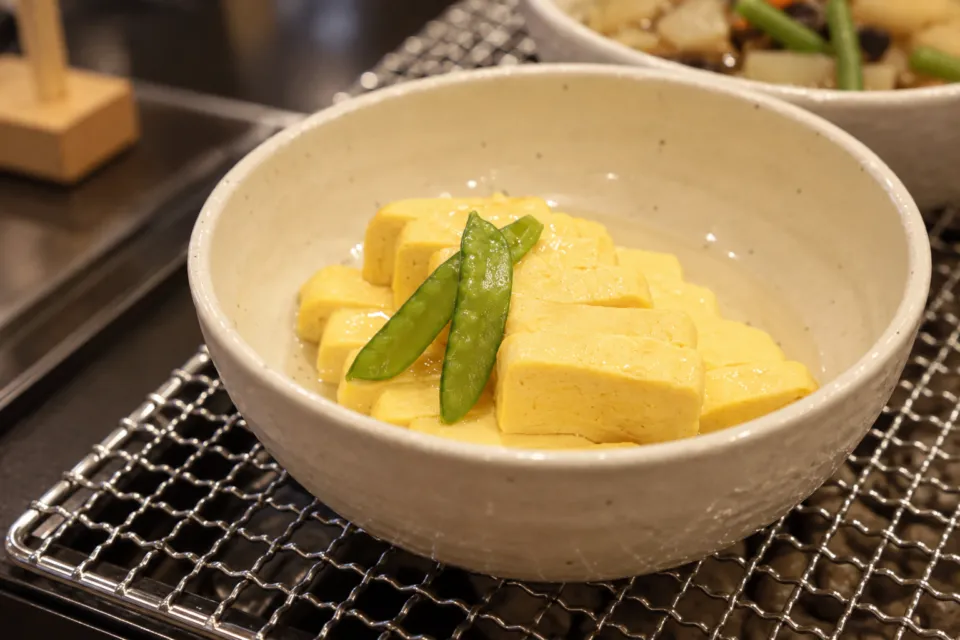 天然温泉 紺碧の湯 ドーミーイン高知の朝食オムレツ
