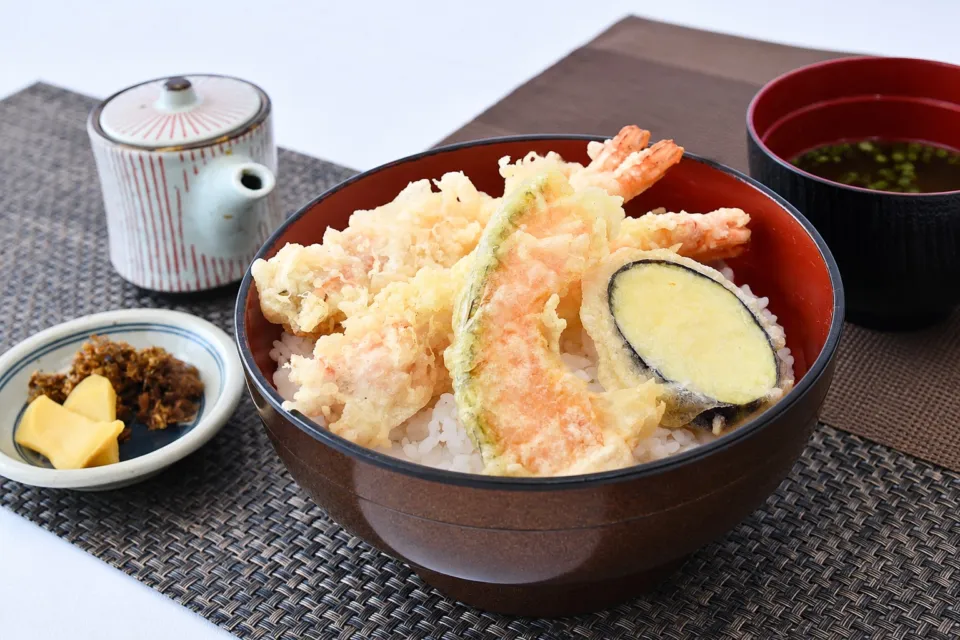 海老の宮川 亀川店の車海老天丼
