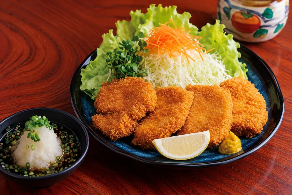 越後とんかつ人参亭のヒレカツ定食