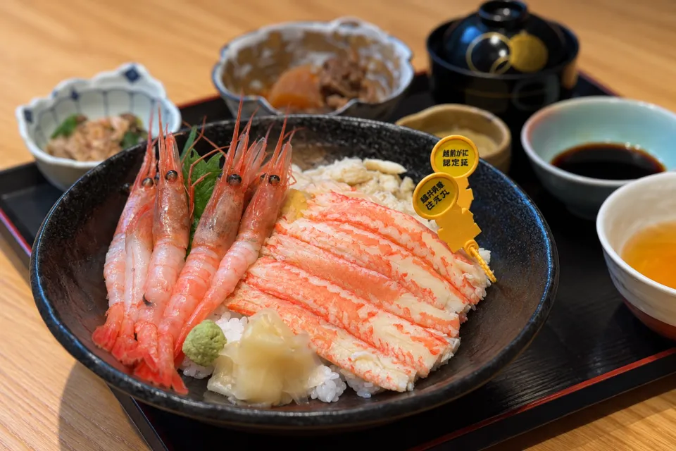 越前がに・旬のお料理 らでんの越前ずわいがにと甘えびの料理