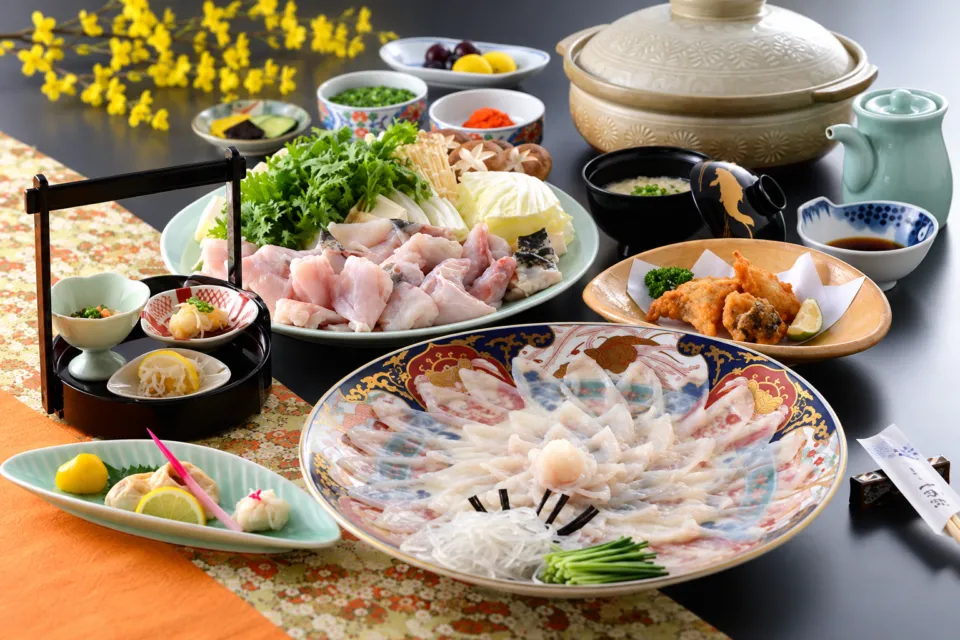 ふく料理しのだの天然ふくデラックスコース