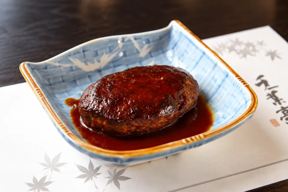 ジビエ料理の千葉亭の鹿ハンバーグ