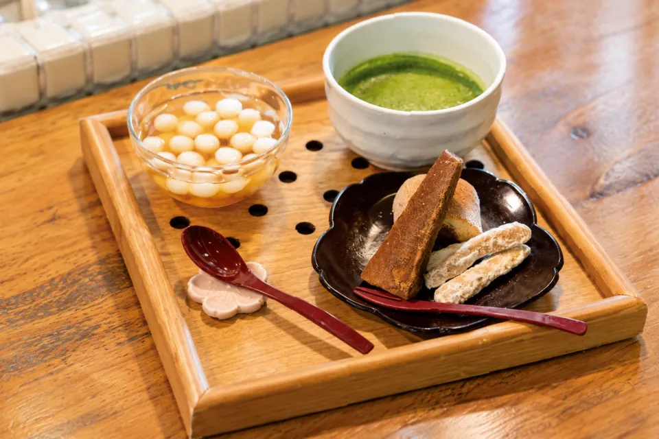 銀水のかんざらしと抹茶の銀水セット