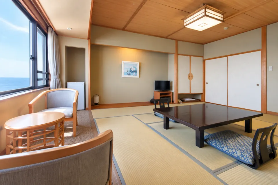 平成館しおさい亭の海側の和室