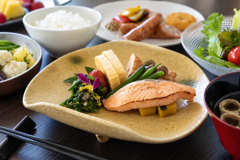 ヒルトン大阪の朝食の和食盛り合わせ