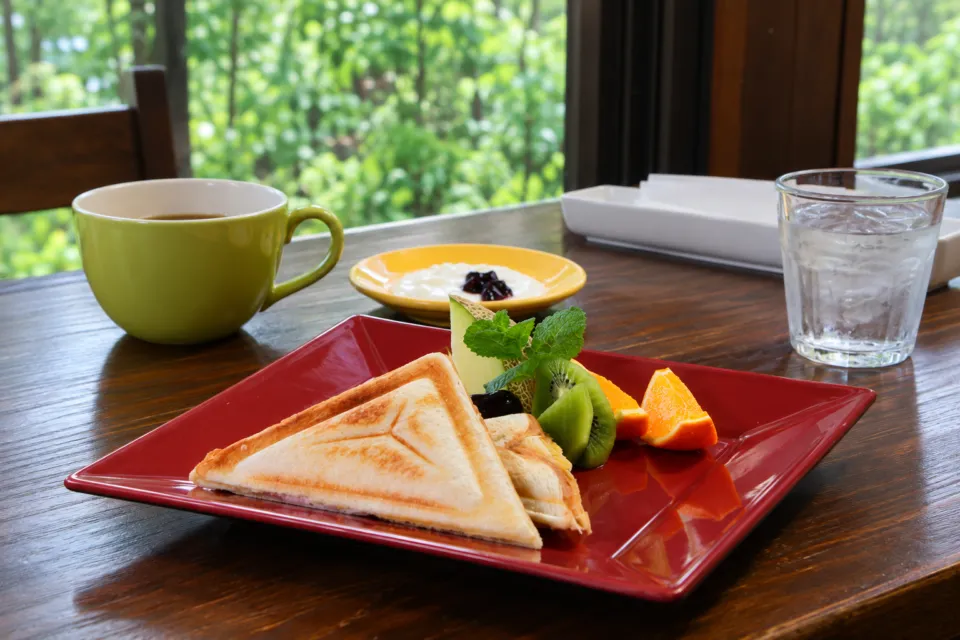 蒜山倶楽部 Nadjaの倶楽部サンドの食卓