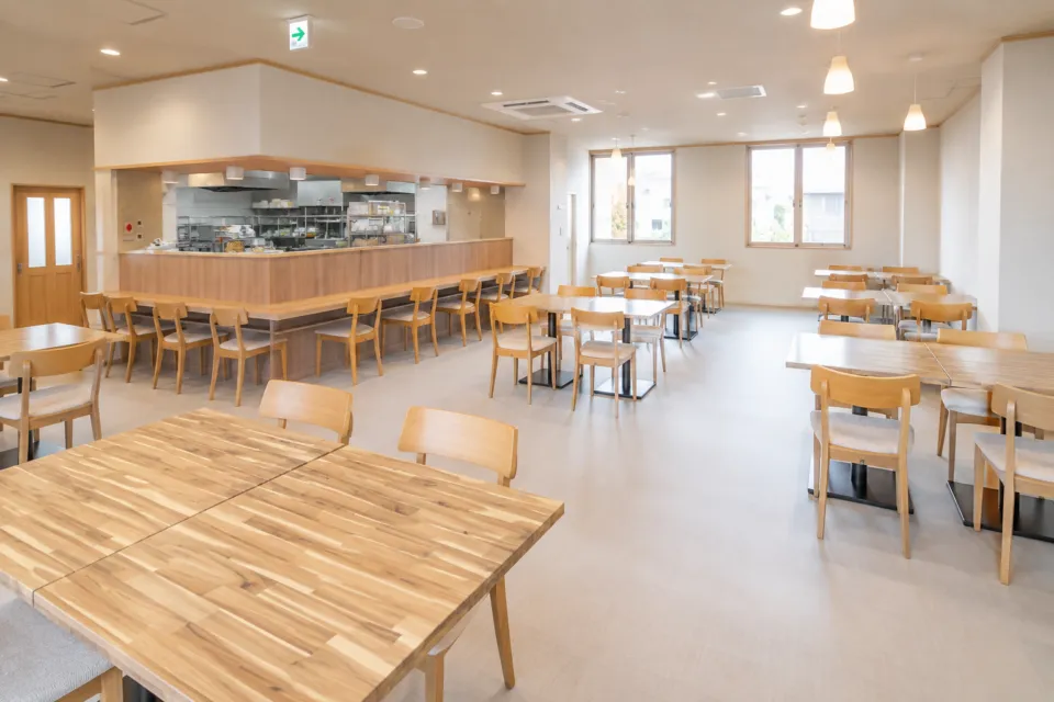 HOTELここのレストラン店内