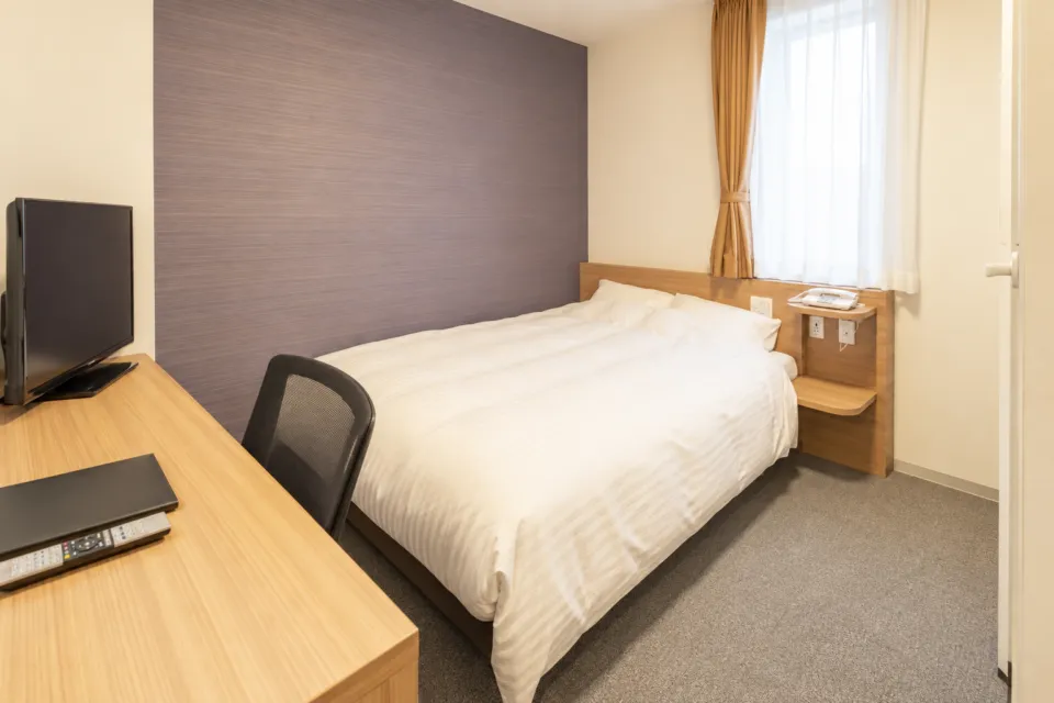 HOTELここのセミダブルルーム
