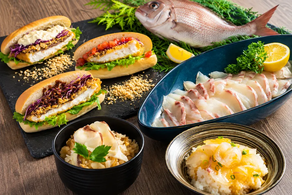 ホテルマイステイズ松山の鯛を使った料理が並ぶ食卓