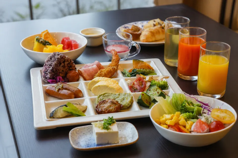 ホテル椿館の和洋朝食