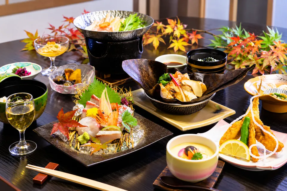 一の俣温泉グランドホテルの季節の会席料理