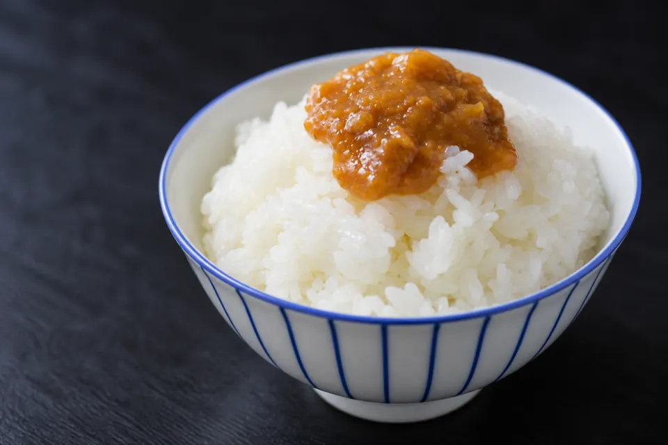 いまきん食堂のご飯に添えたあか牛味噌