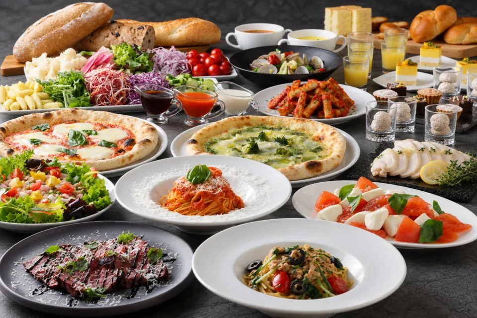 イタリアンダイニング ベルラーゴのピザやパスタなどのビュッフェ料理