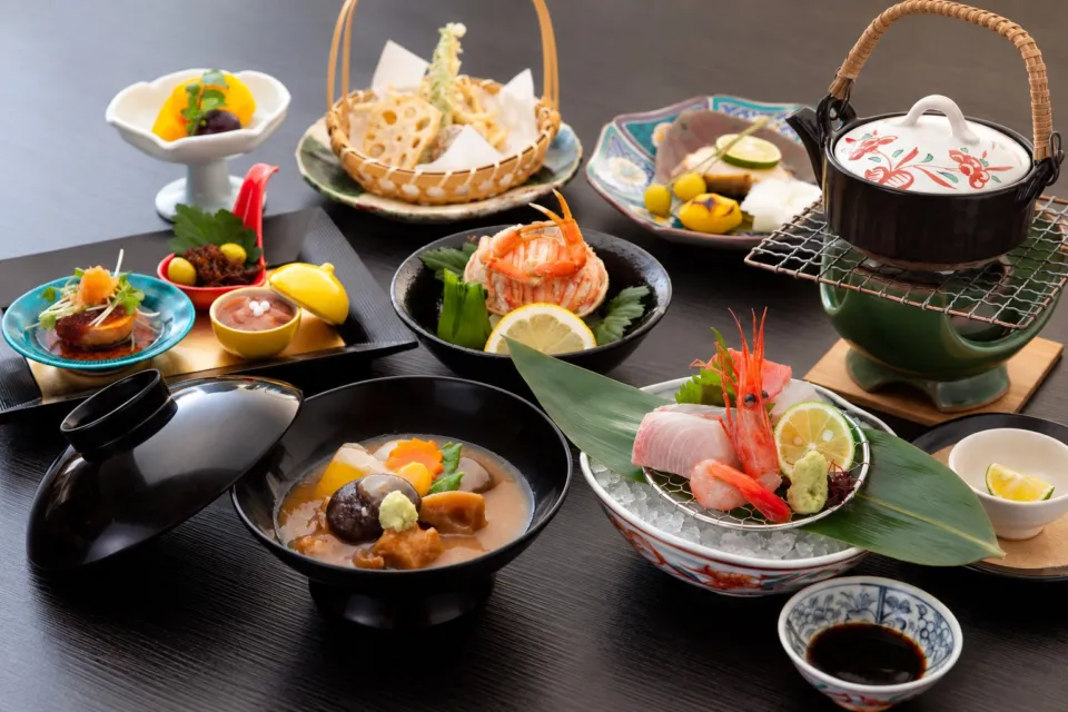 加賀料理 ばん亭の四季会席
