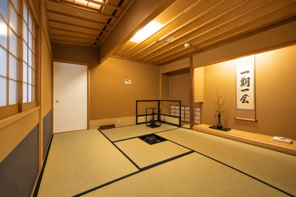 満ちてくる心の宿 吉夢の茶室