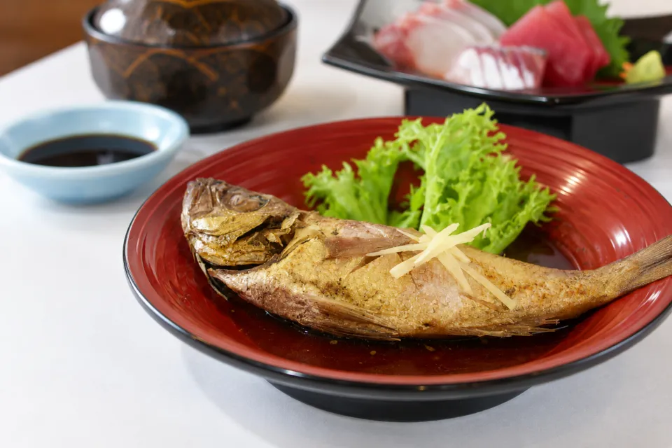 海鮮レストラン来萩ののどぐろの煮つけ