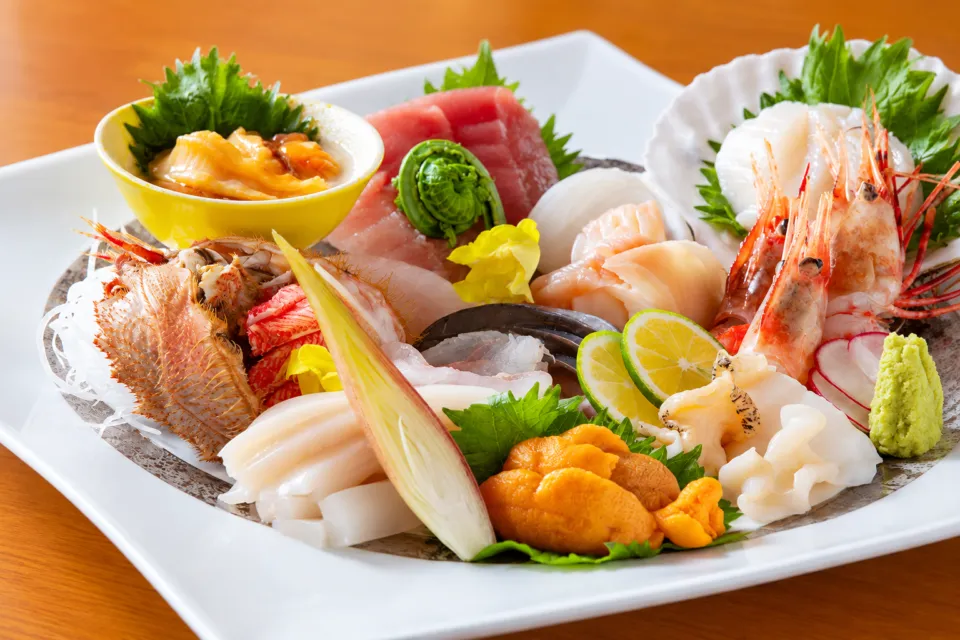 串と季節の料理 おはなのお造り盛り合わせ