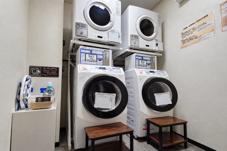 町家ホテル角館のコインランドリー
