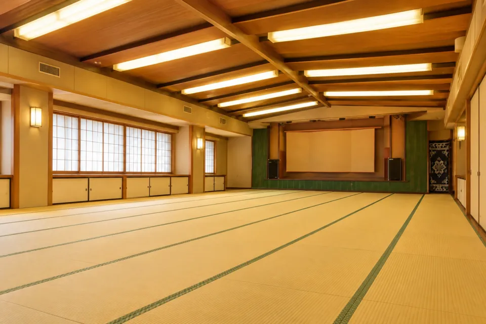鉛温泉 藤三旅館の畳敷きの宴会場
