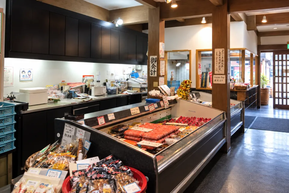 郷土料理 おび天蔵の売店の販売カウンター