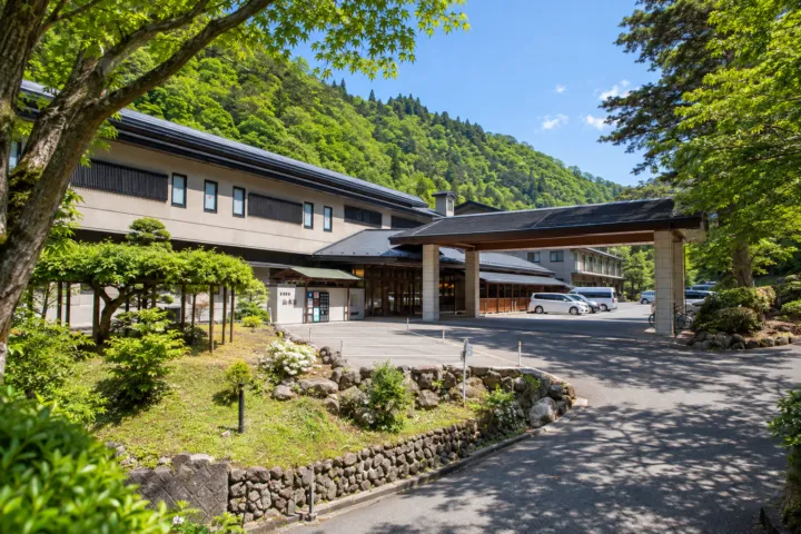 大沢温泉 山水閣の山水閣の外観