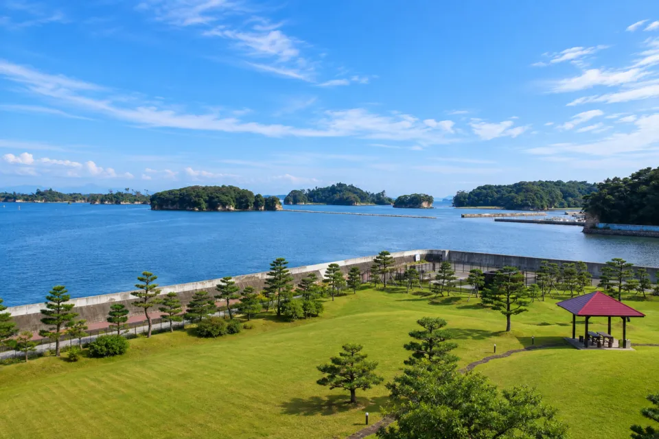 パレス松洲の松島湾と庭を望む眺め