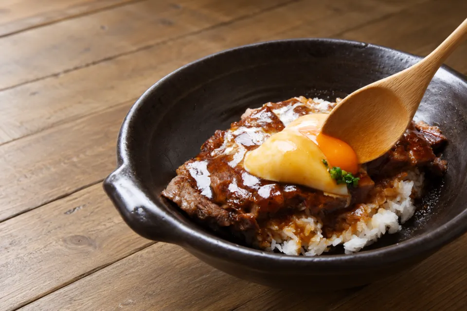 レストランHAMAのとろーりたまごのステーキ丼
